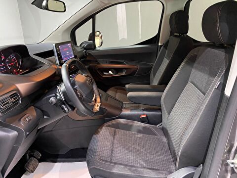 2023 Dizel Otomatik Peugeot Rifter Gri Gürel Tasarım Aksesuar Otomotiv San. Tic. Ltd. Şti.