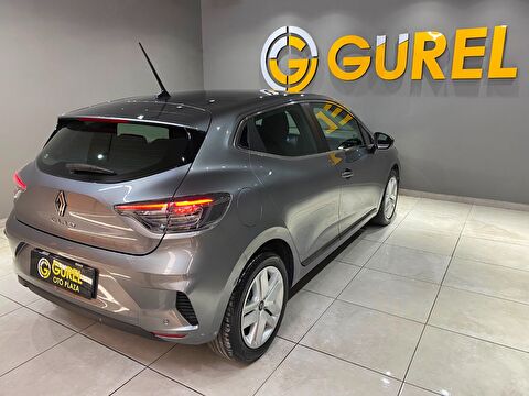 2025 Benzin Otomatik Renault Clio Gri Gürel Tasarım Aksesuar Otomotiv San. Tic. Ltd. Şti.