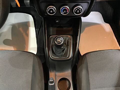 2023 Dizel Manuel Fiat Egea Beyaz Gürel Tasarım Aksesuar Otomotiv San. Tic. Ltd. Şti.