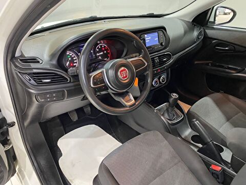 2023 Dizel Manuel Fiat Egea Beyaz Gürel Tasarım Aksesuar Otomotiv San. Tic. Ltd. Şti.