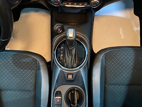 2024 Benzin Otomatik Nissan Juke Gri Gürel Tasarım Aksesuar Otomotiv San. Tic. Ltd. Şti.