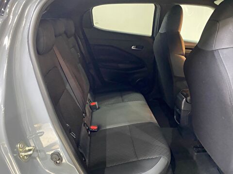 2024 Benzin Otomatik Nissan Juke Gri Gürel Tasarım Aksesuar Otomotiv San. Tic. Ltd. Şti.