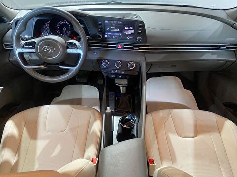 2021 Benzin Otomatik Hyundai Elantra Gri Gürel Tasarım Aksesuar Otomotiv San. Tic. Ltd. Şti.
