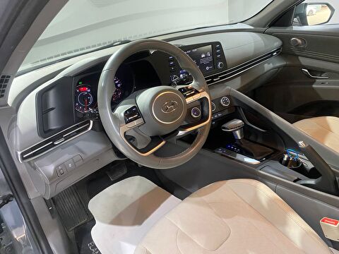2021 Benzin Otomatik Hyundai Elantra Gri Gürel Tasarım Aksesuar Otomotiv San. Tic. Ltd. Şti.