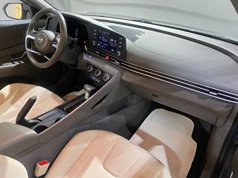 2021 Benzin Otomatik Hyundai Elantra Gri Gürel Tasarım Aksesuar Otomotiv San. Tic. Ltd. Şti.
