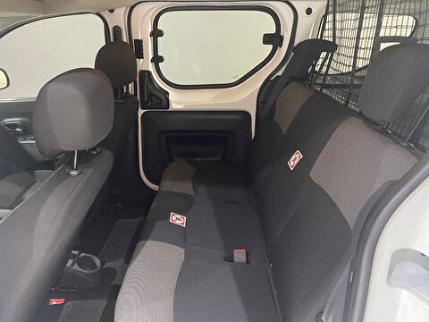 2020 Benzin + LPG Manuel Dacia Dokker Beyaz Gürel Tasarım Aksesuar Otomotiv San. Tic. Ltd. Şti.
