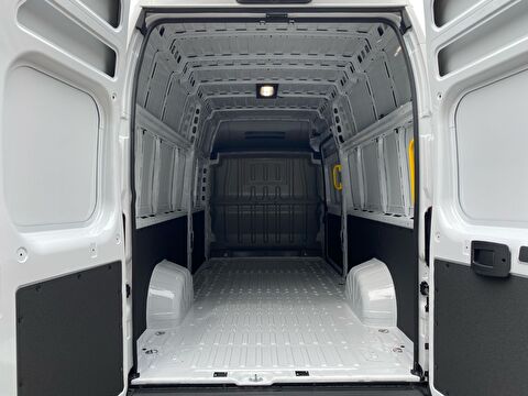 TaksitliOto.Net | 2.El Peugeot Boxer Panelvan 2.2 HDI 435 L4H3 | Manuel & Dizel | Beyaz | İzmir.2el 2025 Dizel Manuel Peugeot Boxer Beyaz Gürel Tasarım Aksesuar Otomotiv San. Tic. Ltd. Şti.