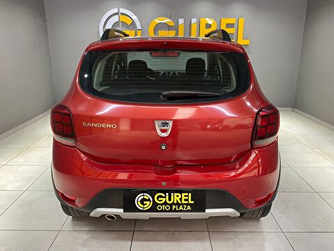 2017 Dizel Manuel Dacia Sandero Kırmızı Gürel Tasarım Aksesuar Otomotiv San. Tic. Ltd. Şti.