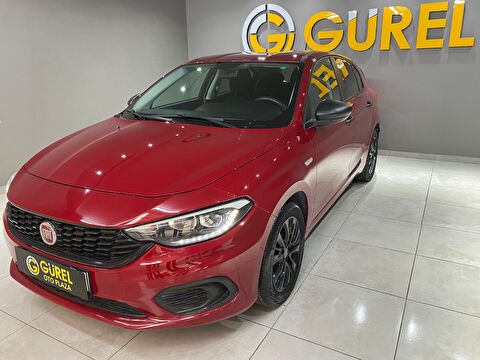 2020 Benzin Manuel Fiat Egea Kırmızı Gürel Tasarım Aksesuar Otomotiv San. Tic. Ltd. Şti.