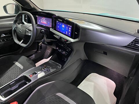 2025 Benzin Otomatik Opel Mokka Mavi Gürel Tasarım Aksesuar Otomotiv San. Tic. Ltd. Şti.
