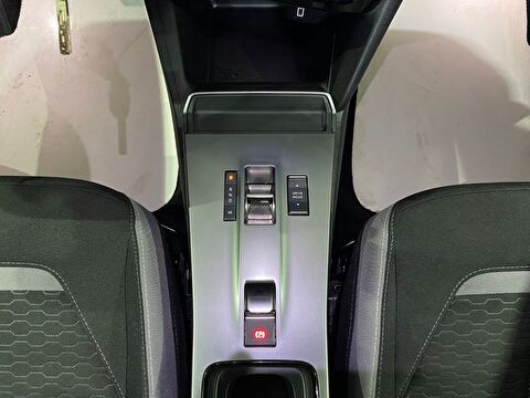 2025 Benzin Otomatik Opel Mokka Mavi Gürel Tasarım Aksesuar Otomotiv San. Tic. Ltd. Şti.