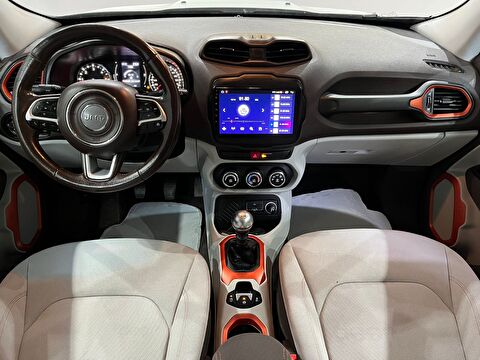 TaksitliOto.Net | 2.El Jeep Renegade SUV 1.6 L MultiJet 4x2 Longitude | Manuel & Dizel | Beyaz | İzmir.2el 2014 Dizel Manuel Jeep Renegade Beyaz Gürel Tasarım Aksesuar Otomotiv San. Tic. Ltd. Şti.