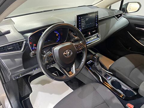 2021 Hybrid Otomatik Toyota Corolla Gri Gürel Tasarım Aksesuar Otomotiv San. Tic. Ltd. Şti.