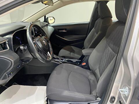 2021 Hybrid Otomatik Toyota Corolla Gri Gürel Tasarım Aksesuar Otomotiv San. Tic. Ltd. Şti.