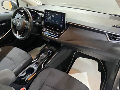 2021 Hybrid Otomatik Toyota Corolla Gri Gürel Tasarım Aksesuar Otomotiv San. Tic. Ltd. Şti.