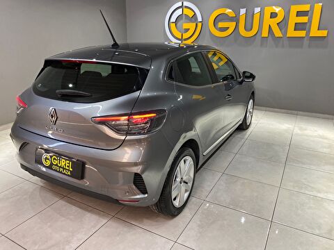 2024 Benzin Otomatik Renault Clio Gri Gürel Tasarım Aksesuar Otomotiv San. Tic. Ltd. Şti.