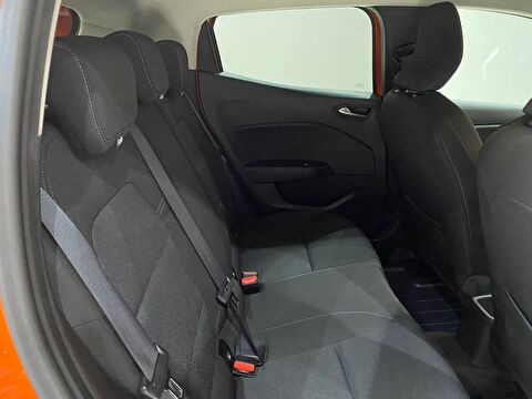 2021 Benzin Otomatik Renault Clio Turuncu Gürel Tasarım Aksesuar Otomotiv San. Tic. Ltd. Şti.