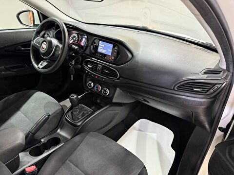 2023 Dizel Manuel Fiat Egea Beyaz Gürel Tasarım Aksesuar Otomotiv San. Tic. Ltd. Şti.
