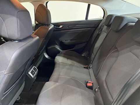 2023 Benzin Otomatik Renault Megane Beyaz Gürel Tasarım Aksesuar Otomotiv San. Tic. Ltd. Şti.