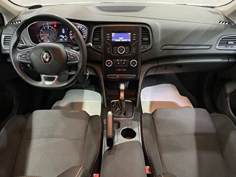 2022 Benzin Otomatik Renault Megane Beyaz Gürel Tasarım Aksesuar Otomotiv San. Tic. Ltd. Şti.