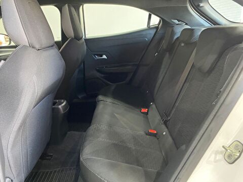 2025 Benzin Otomatik Opel Mokka Beyaz Gürel Tasarım Aksesuar Otomotiv San. Tic. Ltd. Şti.