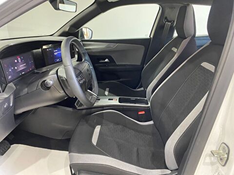 2025 Benzin Otomatik Opel Mokka Beyaz Gürel Tasarım Aksesuar Otomotiv San. Tic. Ltd. Şti.