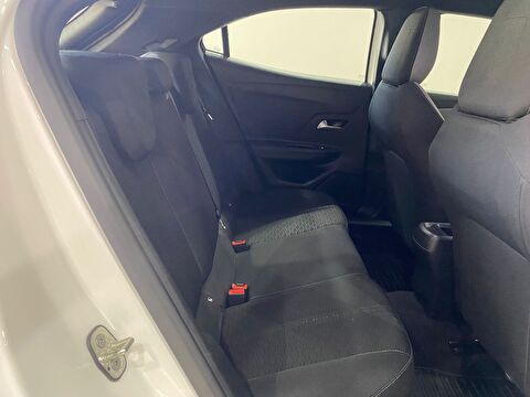 2025 Benzin Otomatik Opel Mokka Beyaz Gürel Tasarım Aksesuar Otomotiv San. Tic. Ltd. Şti.