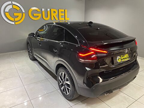 2024 Benzin Otomatik Citroen C4 Siyah Gürel Tasarım Aksesuar Otomotiv San. Tic. Ltd. Şti.