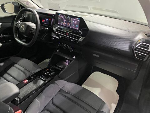 2024 Benzin Otomatik Citroen C4 Siyah Gürel Tasarım Aksesuar Otomotiv San. Tic. Ltd. Şti.