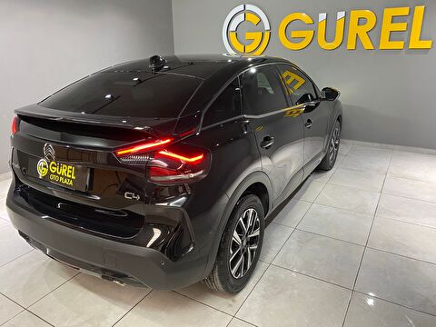 2024 Benzin Otomatik Citroen C4 Siyah Gürel Tasarım Aksesuar Otomotiv San. Tic. Ltd. Şti.