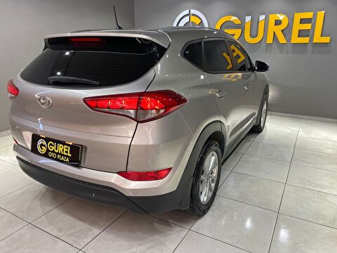 2016 Benzin Otomatik Hyundai Tucson Gri Gürel Tasarım Aksesuar Otomotiv San. Tic. Ltd. Şti.