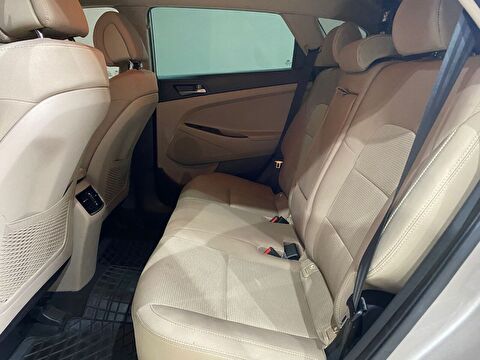 2016 Benzin Otomatik Hyundai Tucson Gri Gürel Tasarım Aksesuar Otomotiv San. Tic. Ltd. Şti.