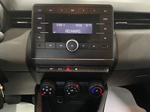 2022 Benzin Otomatik Renault Clio Beyaz Gürel Tasarım Aksesuar Otomotiv San. Tic. Ltd. Şti.