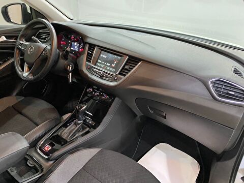 2020 Dizel Otomatik Opel Grandland X Beyaz Gürel Tasarım Aksesuar Otomotiv San. Tic. Ltd. Şti.