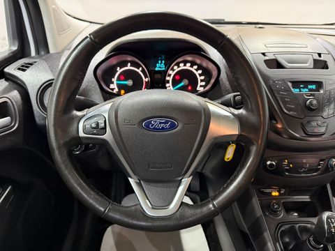 2021 Dizel Manuel Ford Tourneo Courier Beyaz Gürel Tasarım Aksesuar Otomotiv San. Tic. Ltd. Şti.