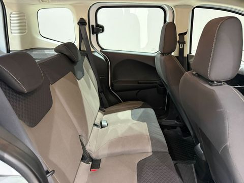 2021 Dizel Manuel Ford Tourneo Courier Beyaz Gürel Tasarım Aksesuar Otomotiv San. Tic. Ltd. Şti.