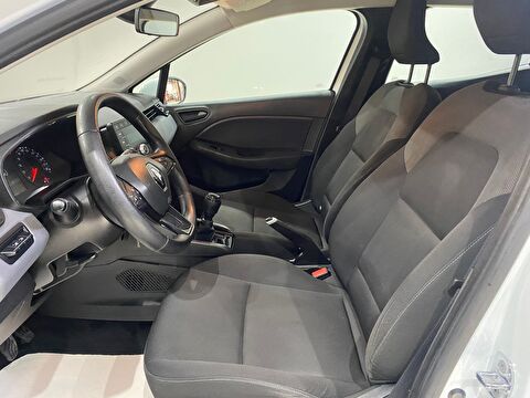 2022 Benzin Manuel Renault Clio Beyaz Gürel Tasarım Aksesuar Otomotiv San. Tic. Ltd. Şti.