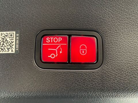 2024 MHEV Otomatik Mercedes-Benz GLC Siyah Gürel Tasarım Aksesuar Otomotiv San. Tic. Ltd. Şti.