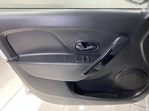 2014 Benzin + LPG Manuel Renault Symbol Beyaz Gürel Tasarım Aksesuar Otomotiv San. Tic. Ltd. Şti.