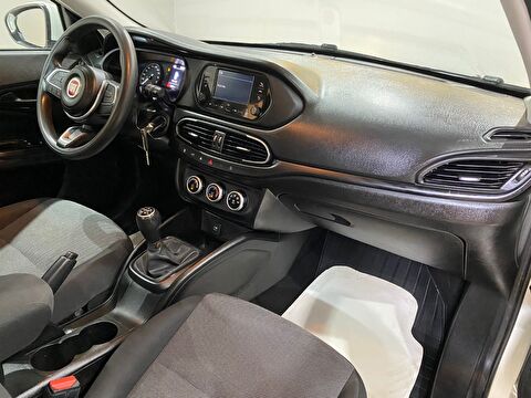 2023 Dizel Manuel Fiat Egea Beyaz Gürel Tasarım Aksesuar Otomotiv San. Tic. Ltd. Şti.