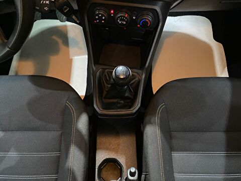 2022 Benzin Manuel Dacia Sandero Gri Gürel Tasarım Aksesuar Otomotiv San. Tic. Ltd. Şti.