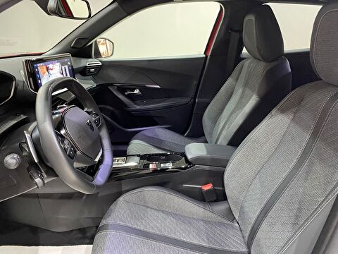2024 Benzin Otomatik Peugeot 2008 Kırmızı Gürel Tasarım Aksesuar Otomotiv San. Tic. Ltd. Şti.