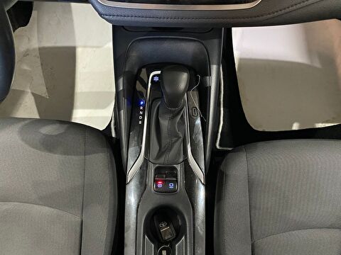 2021 Hybrid Otomatik Toyota Corolla Gri Gürel Tasarım Aksesuar Otomotiv San. Tic. Ltd. Şti.