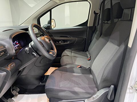 2023 Dizel Manuel Fiat Doblo Beyaz Gürel Tasarım Aksesuar Otomotiv San. Tic. Ltd. Şti.