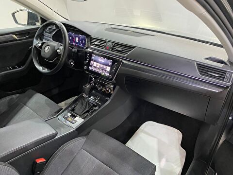 2023 Benzin Otomatik Skoda Superb Gri Gürel Tasarım Aksesuar Otomotiv San. Tic. Ltd. Şti.