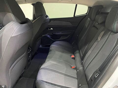 2025 Benzin Otomatik Peugeot 408 Beyaz Gürel Tasarım Aksesuar Otomotiv San. Tic. Ltd. Şti.