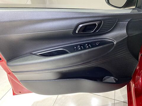 2020 Benzin Otomatik Hyundai i20 Kırmızı Gürel Tasarım Aksesuar Otomotiv San. Tic. Ltd. Şti.