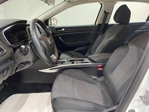 2023 Benzin Otomatik Renault Megane Beyaz Gürel Tasarım Aksesuar Otomotiv San. Tic. Ltd. Şti.