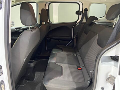 2022 Dizel Manuel Ford Tourneo Courier Beyaz Gürel Tasarım Aksesuar Otomotiv San. Tic. Ltd. Şti.