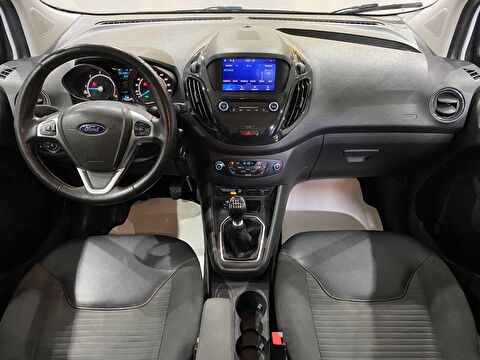 2022 Dizel Manuel Ford Tourneo Courier Beyaz Gürel Tasarım Aksesuar Otomotiv San. Tic. Ltd. Şti.